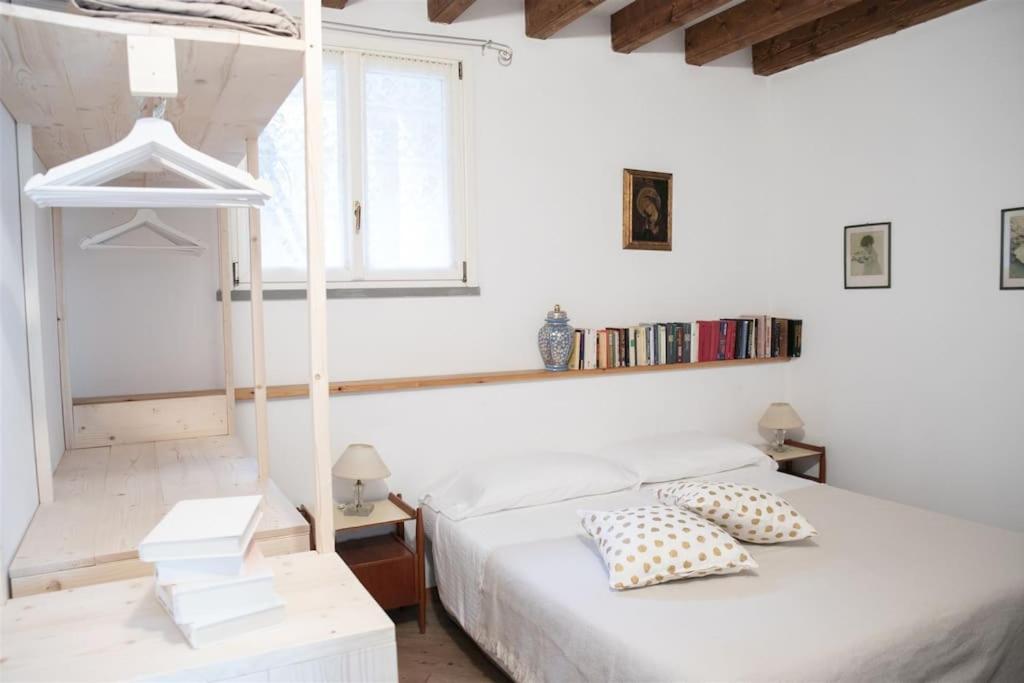 Iseolakerental - Casa Rododendro Sulzano Extérieur photo