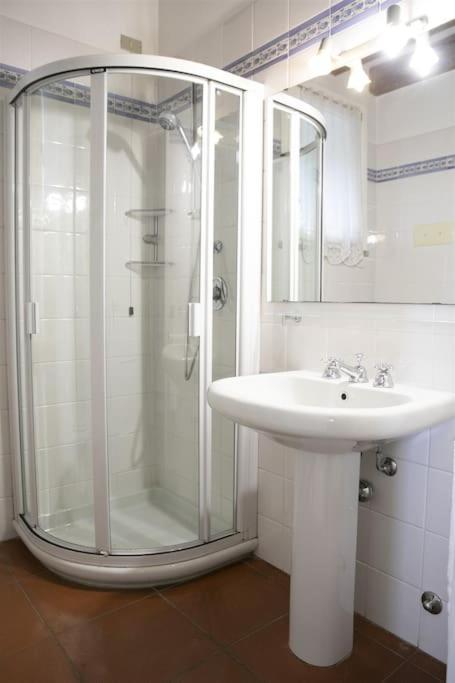 Iseolakerental - Casa Rododendro Sulzano Extérieur photo